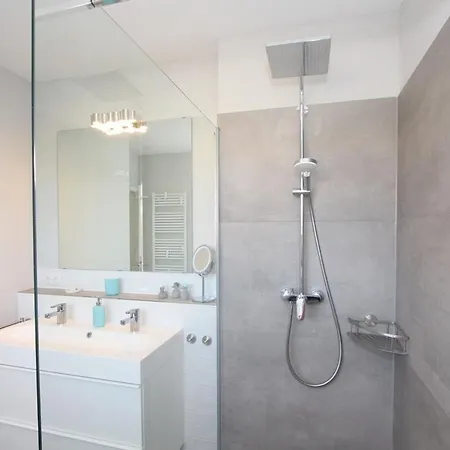 Fine Vakantiehuis Groß Schwansee