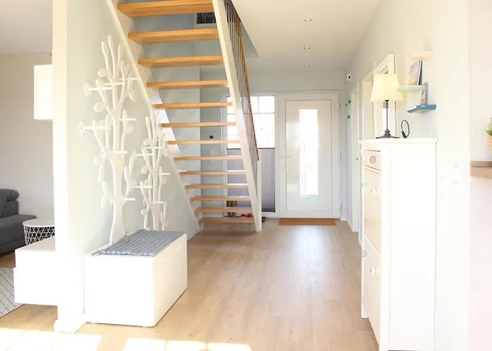 Fine Gross Schwansee